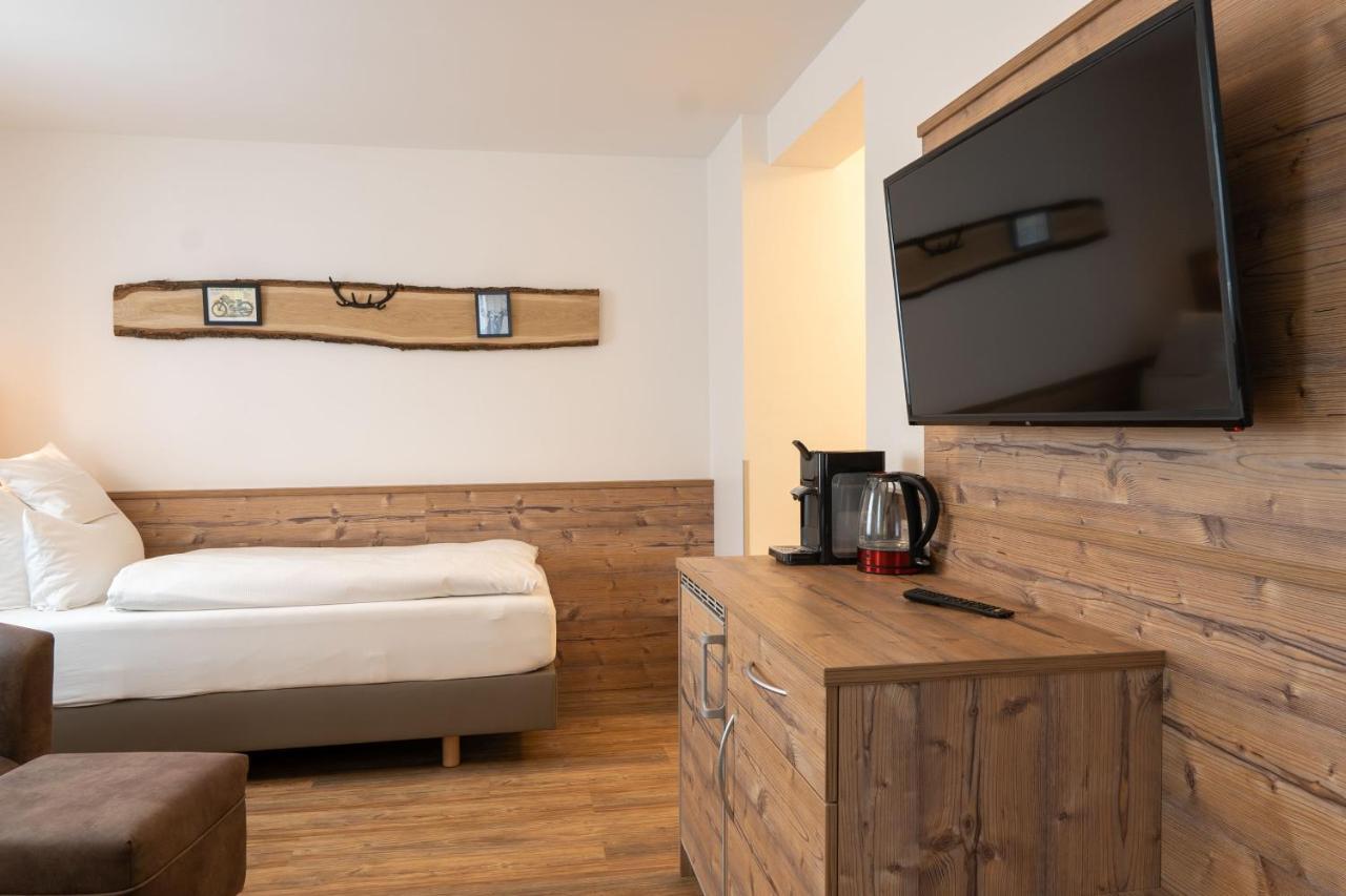 Hotel Post 3*