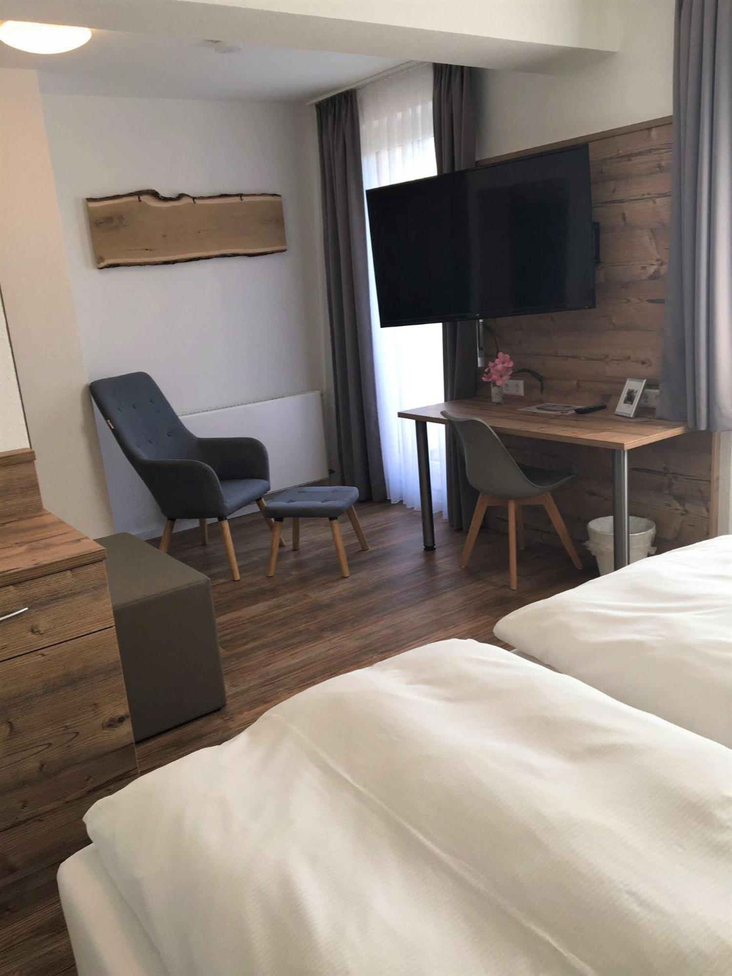 Post Hotel